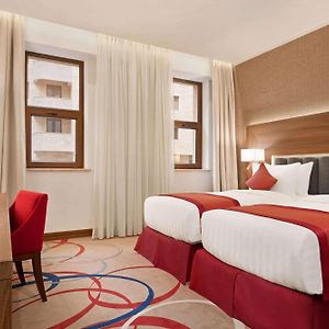 Ramada Hotel & Suites By Wyndham Yerevan